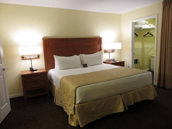 Desert Paradise Resort, Las Vegas