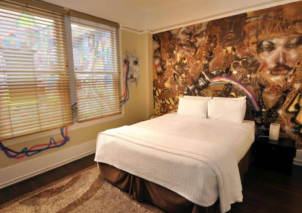 Louis Vuitton Room - Picture of Hotel Des Arts, San Francisco - Tripadvisor