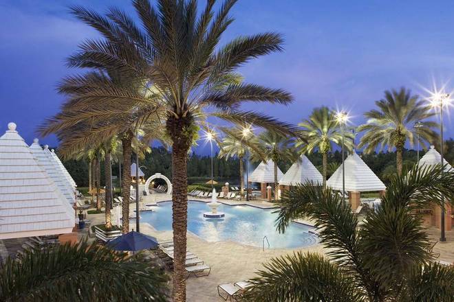 Hilton Grand Vacations Suites at SeaWorld, Orlando